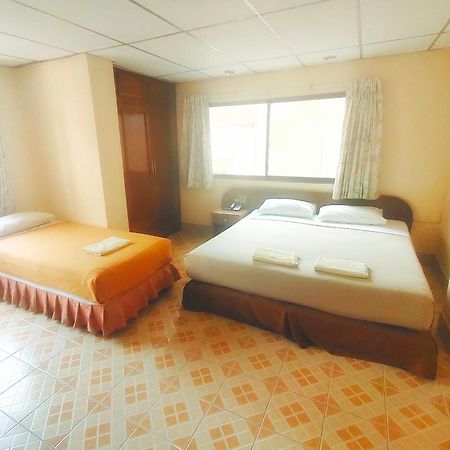 Top Thai Hotel Pattaya Zimmer foto